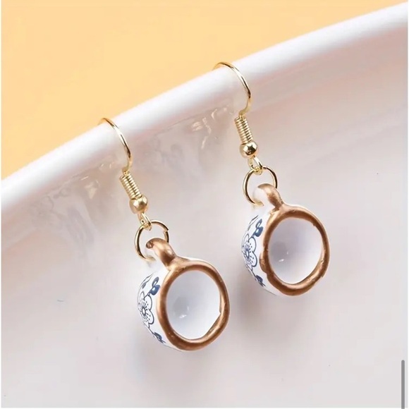 Flower Teacup Dangle Earrings - Picture 4 of 6